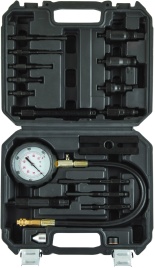 Компрессометр дизельных двигателей в наборе с переходниками, Thorvik DCTK1 (53877)