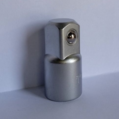 Переходник 3/8"(F) x 1/2"(M), Thorvik S1A32 (54228) фото 1