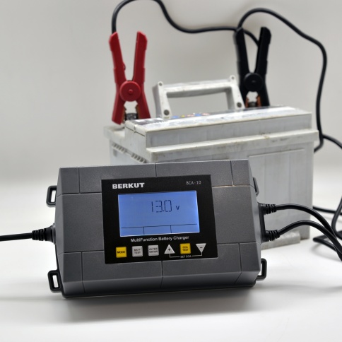 Зарядное устройство BERKUT Specialist BCA-10 фото 5