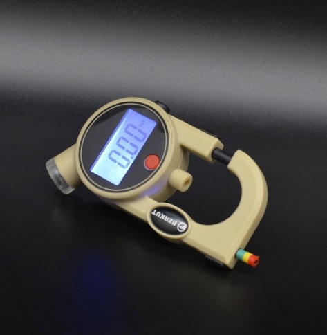 Цифровой манометр BERKUT DIGITAL Pro фото 1