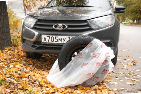 Мешки для колёс R22 AVS MK-1222, 4 шт в пакете, 17 мкм 115х115 см фото 3