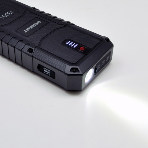 Пуско-зарядное устройство BERKUT JSL-25000 фото 2